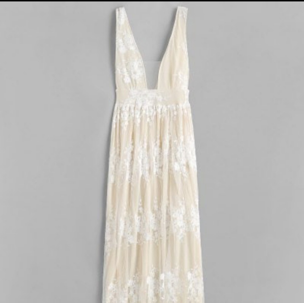 Lace dress